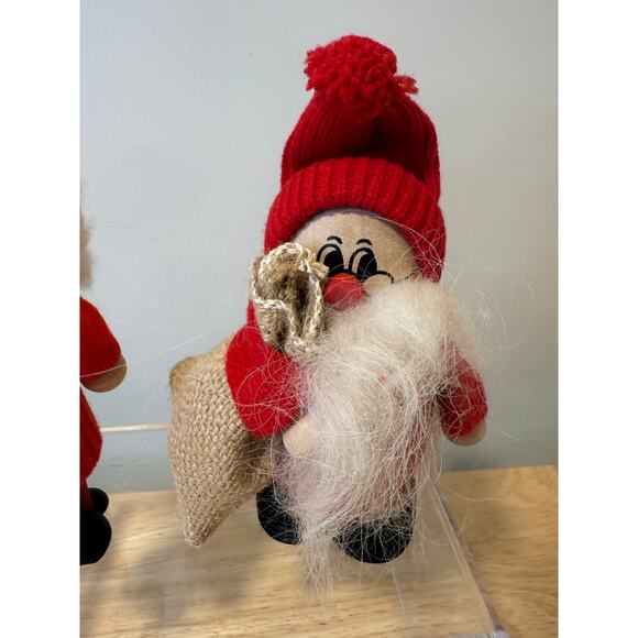 2 Ljungstroms Of Sweden Tomte Wooden Figures Santa & Mrs Claus JL - Picture 3 of 12